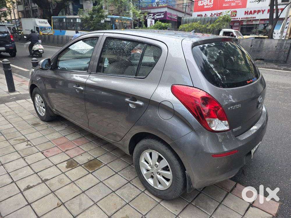 Hyundai I20 Sportz 1.4 Crdi 6 Speed Bs-iv, 2012, Diesel
