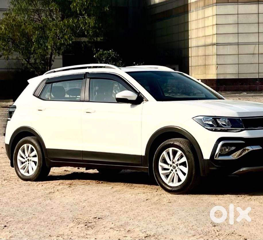 Volkswagen Taigun 1.0 Tsi Highline At, 2022, Petrol