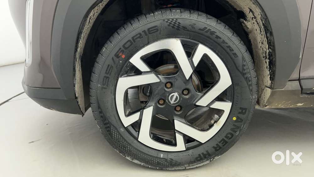 Nissan Magnite 1.0 Xv Turbo Cvt, 2021, Petrol