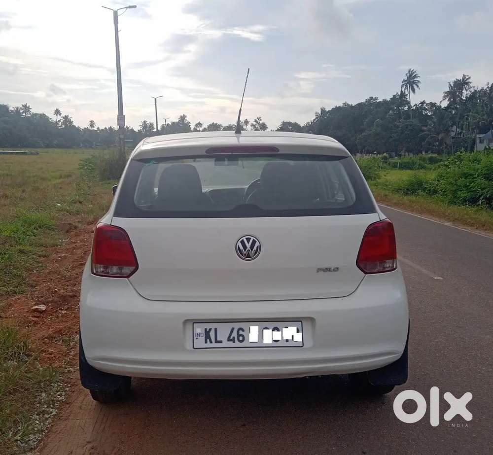Volkswagen Polo Trendline 1.2 Petrol | 78,000 Km | Fresh 15-year Rc