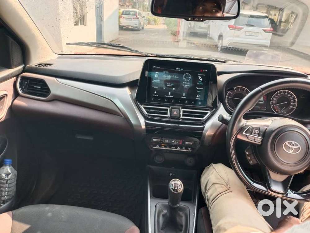 Toyota Urban Cruiser Taisor V 1.0 Petrol Mt, 2024, Petrol