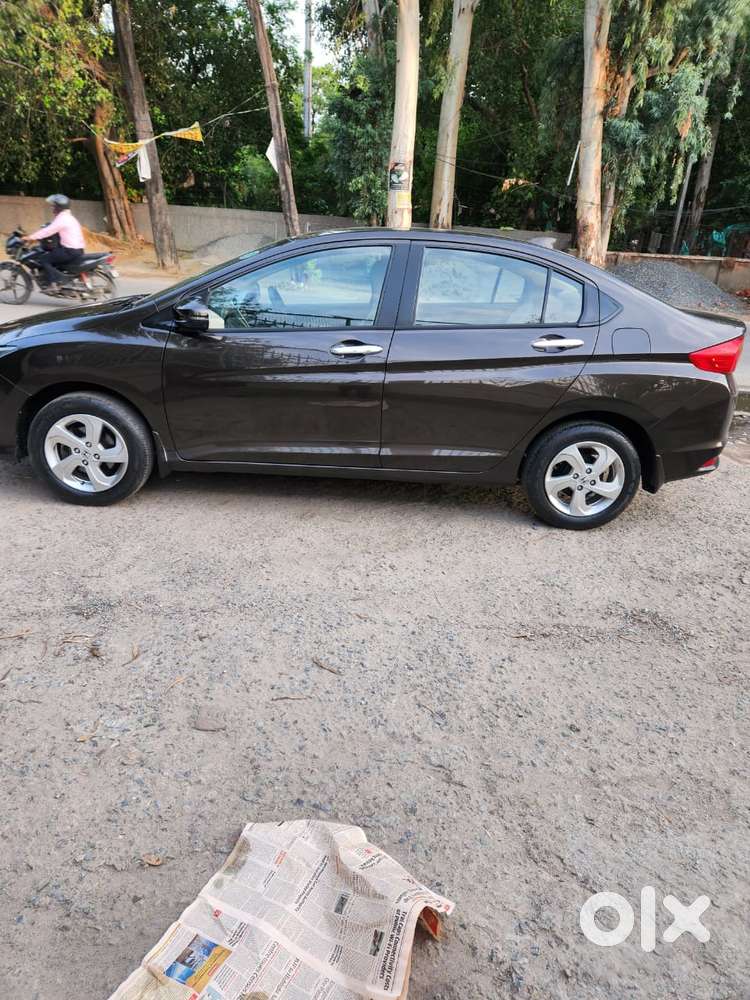 Honda City V Mt Exclusive, 2016, Petrol