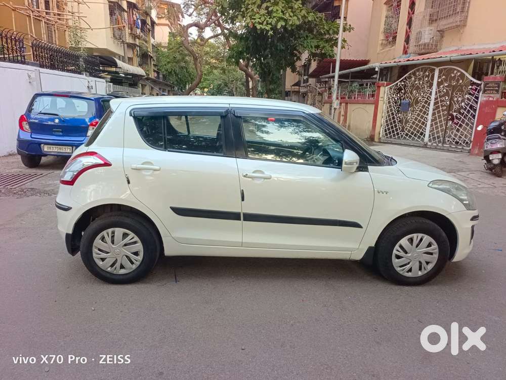 Maruti Suzuki Swift Vxi With Abs, 2015, Petrol