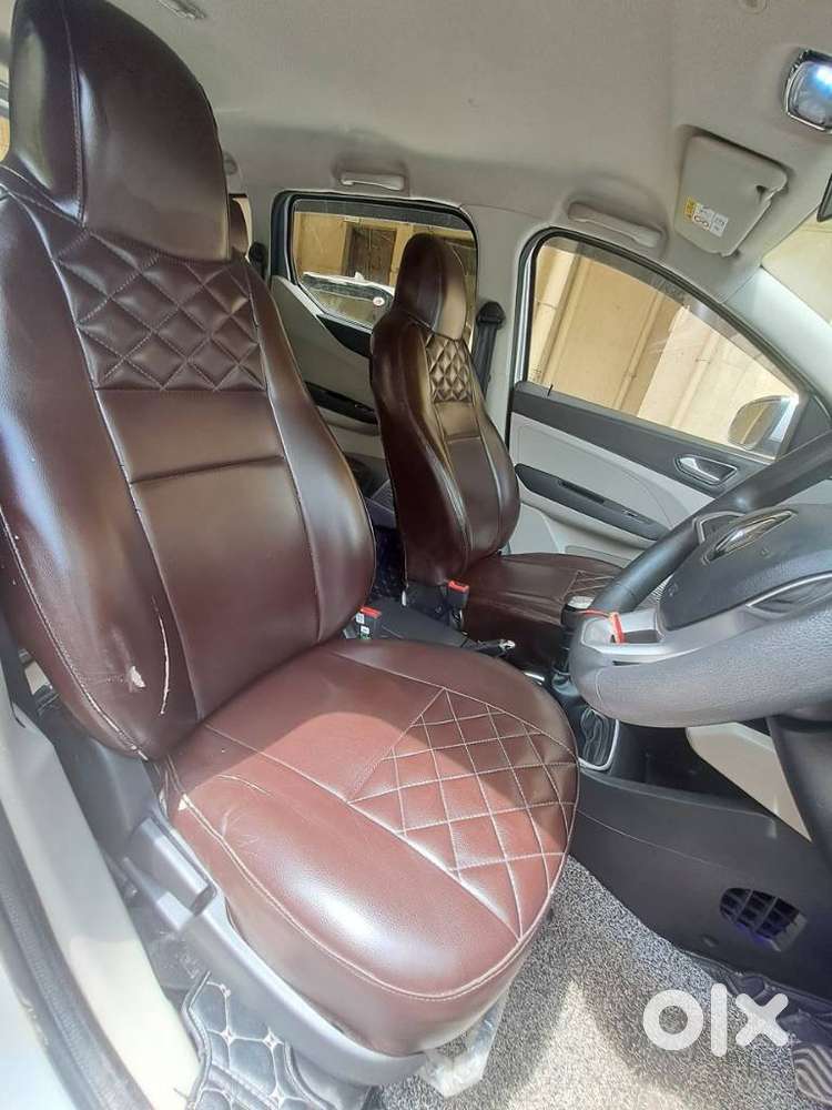 Renault Triber Rxz, 2020, Petrol