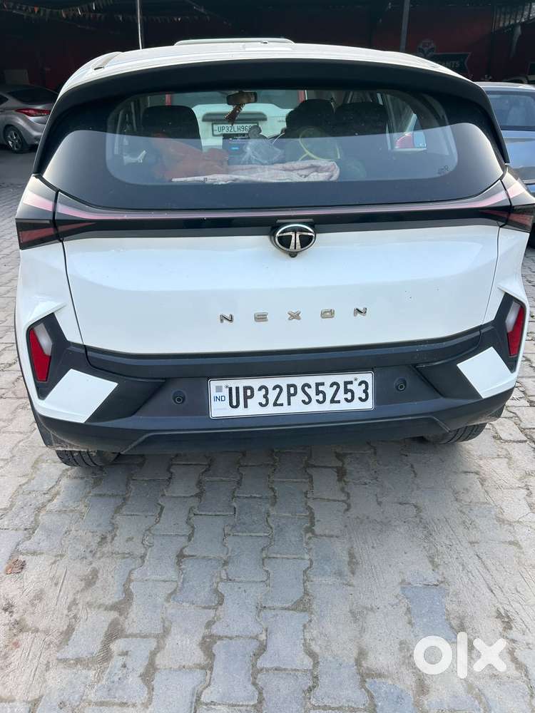 Tata Nexon, 2024, Petrol