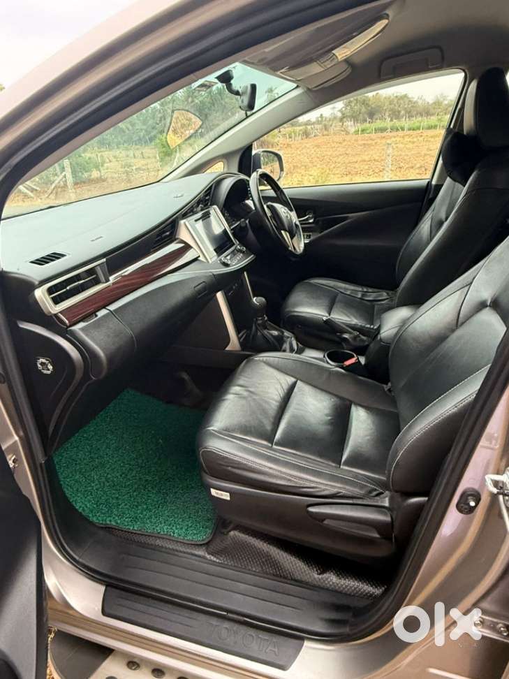 Toyota Innova Crysta 2.4 Z 7 Str, 2016, Diesel