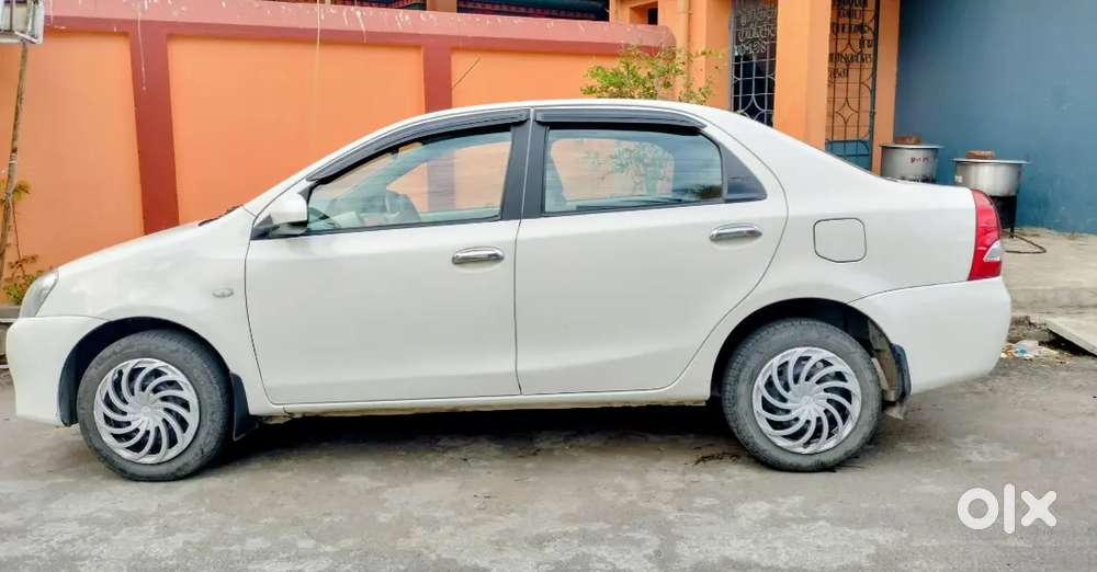 Toyota Etios 2015 Diesel 180000y Km Driven