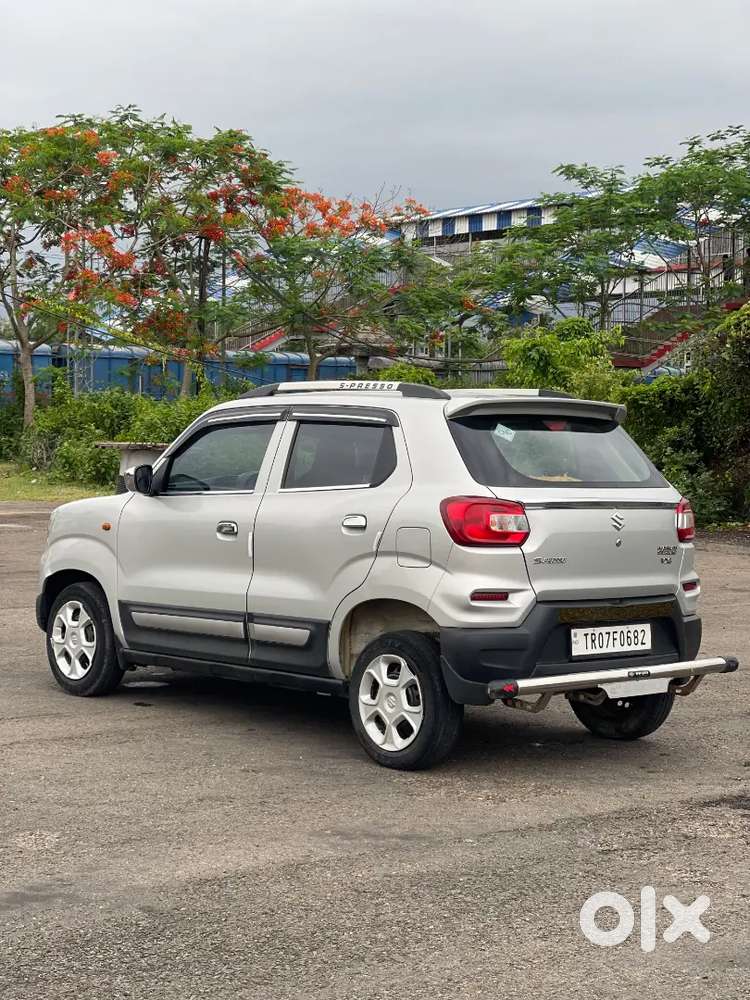 Fully Brand New Condition Cng Top Model Car Under Emi.
