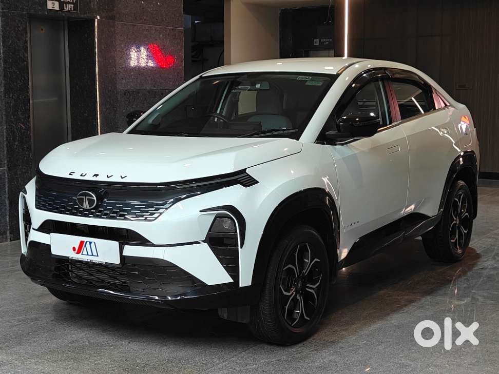 Tata Curvv Creative 1.2 Revotron Petrol 6mt, 2025, Petrol