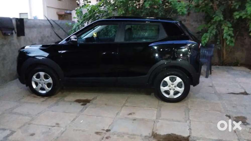 Mahindra Xuv 3xo Petrol 2024 Second Owner