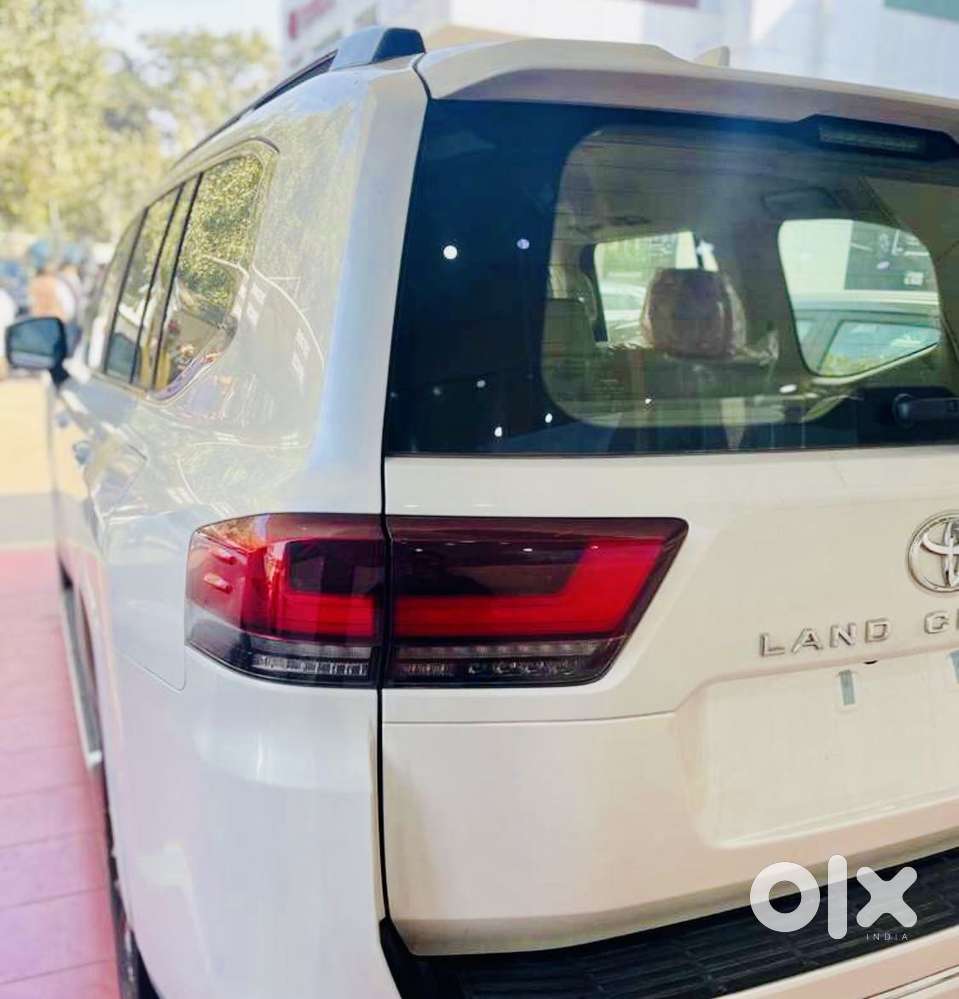 Toyota Land Cruiser 3.3 Zx Diesel, 2025, Diesel