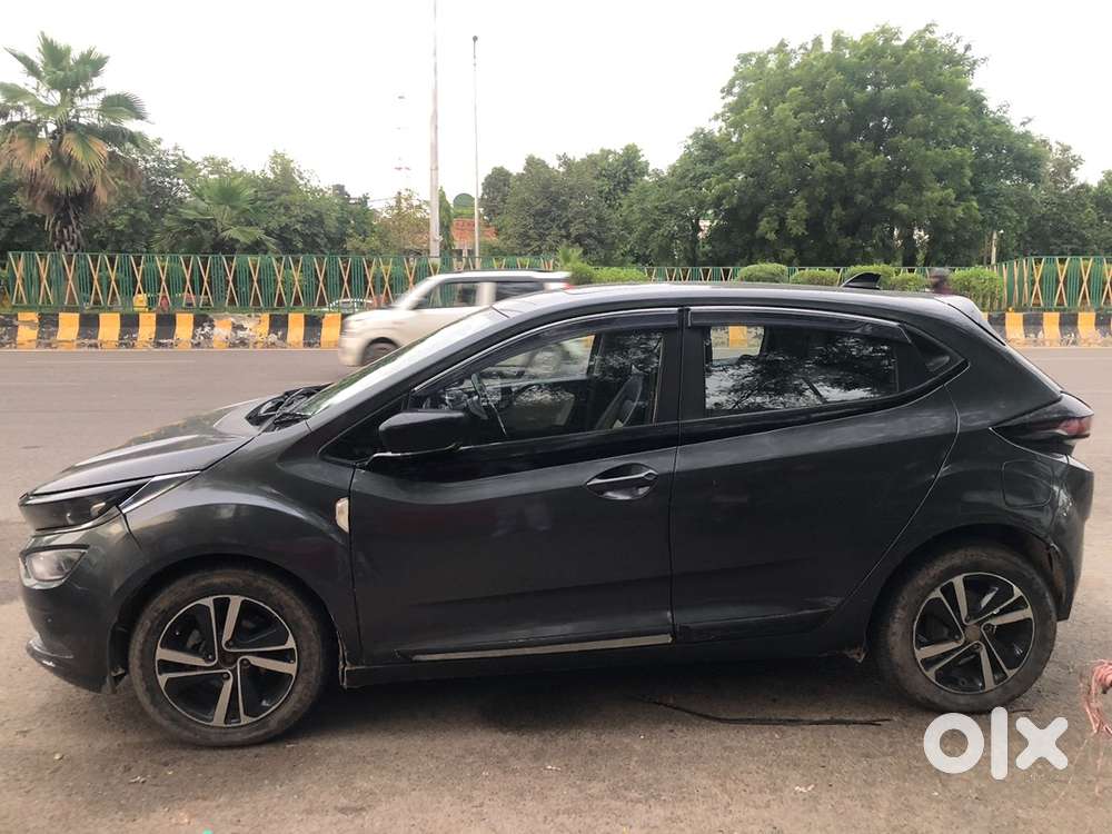 Tata Altroz 2023 Year Car