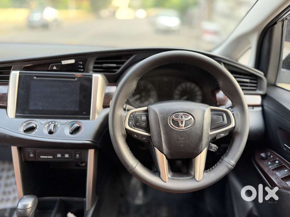 Toyota Innova Crysta 2.8 Gx At 8s, 2020, Diesel