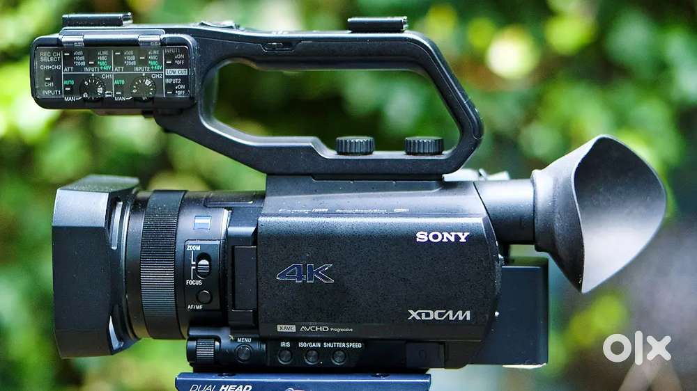 Rent On SONY z90 camera