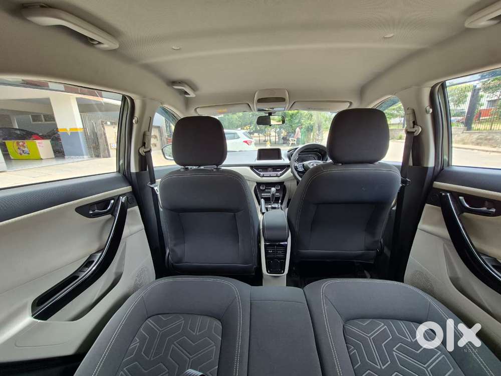 Tata Nexon 1.2 Revotron Xza Plus, 2020, Petrol