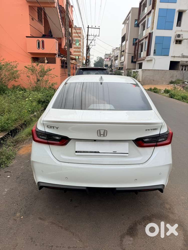 Honda City 2025 Petrol Well Maintained