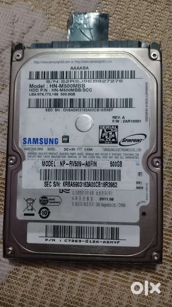 Samsung ki 500GB hard disk (HDD) hai.