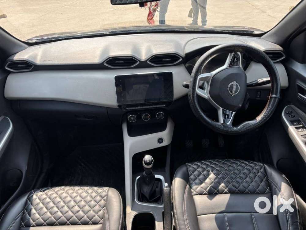 Nissan Magnite 1.0 Xv, 2023, Petrol