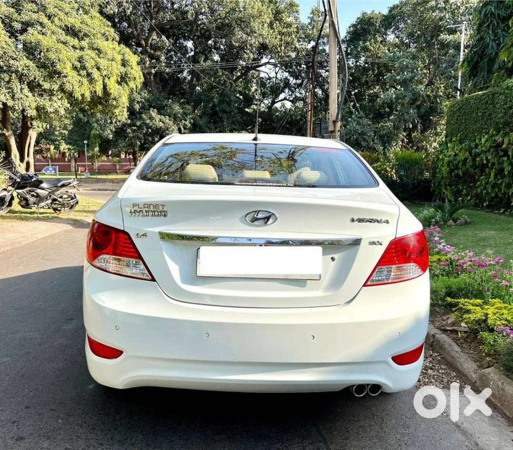 Hyundai Fluidic Verna 1.6 Vtvt Sx, 2012, Petrol