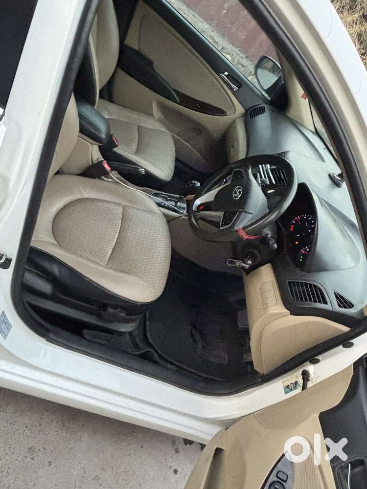 Hyundai Verna Fluidic 1.6 Vtvt Sx Automatic, 2014, Petrol