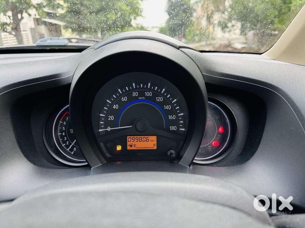 Honda Brio Vx Mt, 2015, Petrol