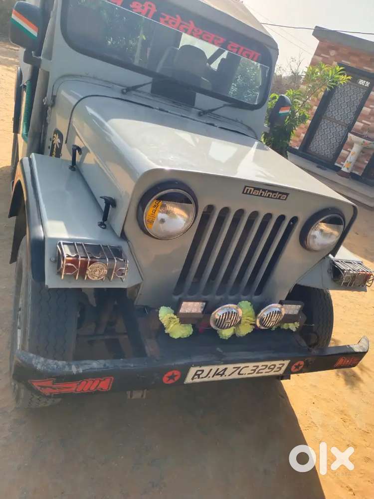 Mahedra Mejar Di,2003.modal