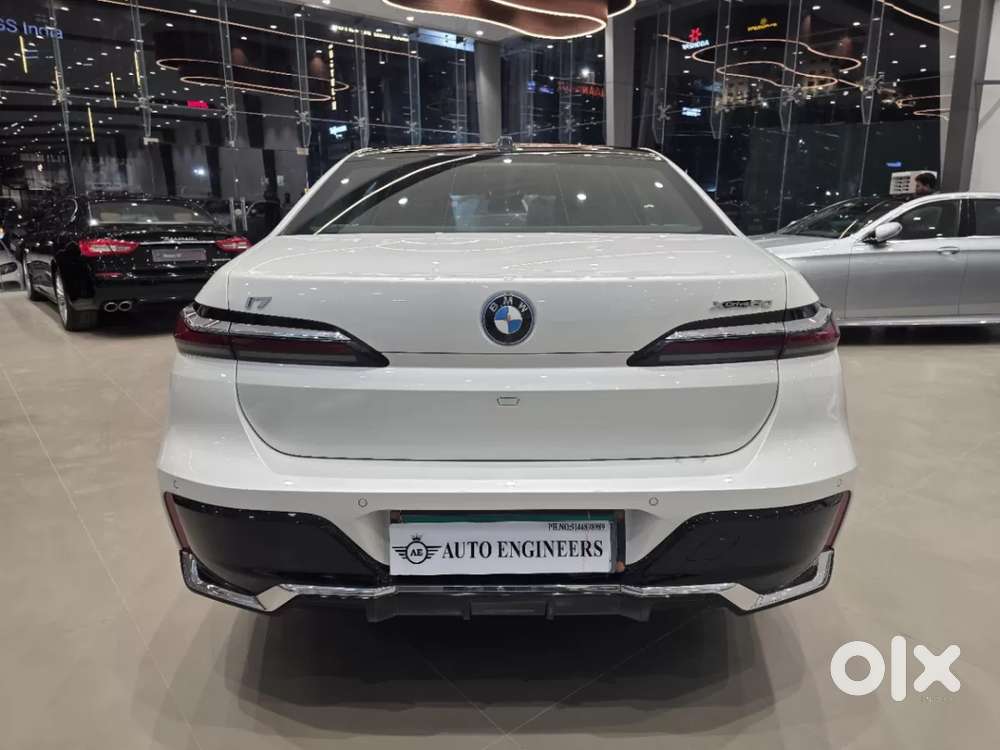 Bmw I7, 2023, Electric