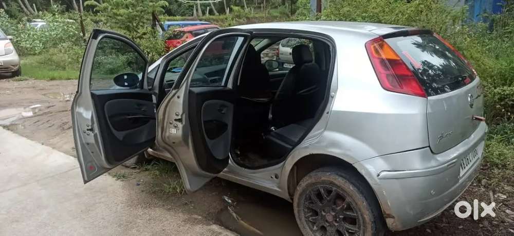 Fiat Grande Punto 2010 With 89000 Km