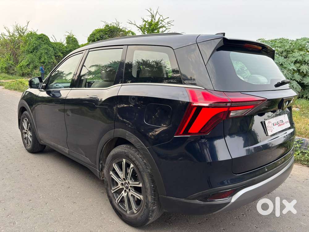 Mahindra Xuv700 2.0 Ax 7 Petrol At Str, 2022, Petrol