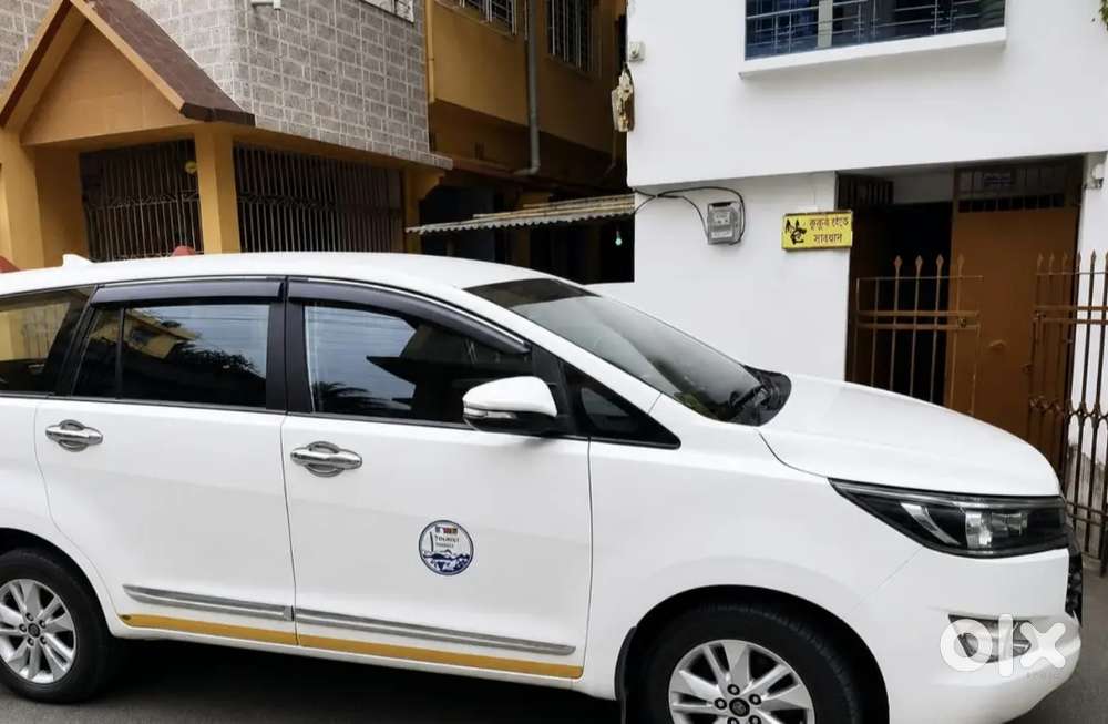 Toyota Innova Crysta 2019