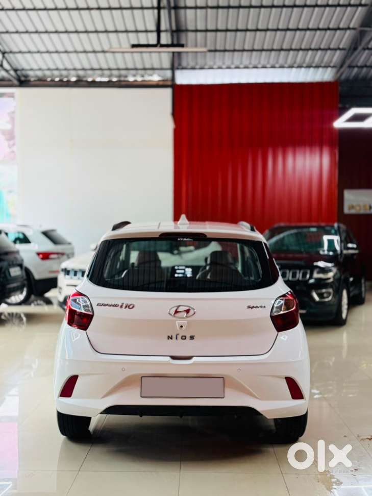 Hyundai Grand I10 Nios Amt Sportz, 2019, Petrol