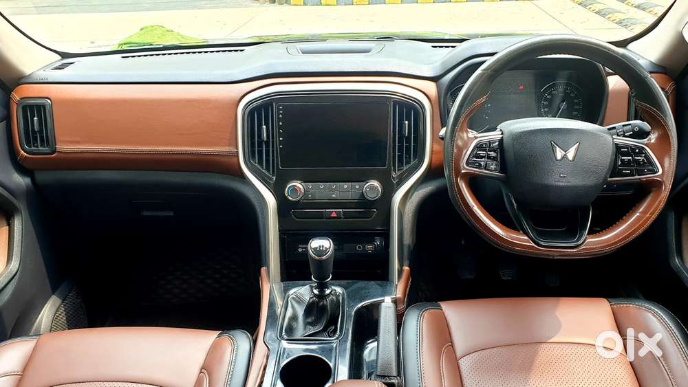 Mahindra Scorpio-n 2.0 Z2 Petrol Mt 7 Str, 2025, Petrol