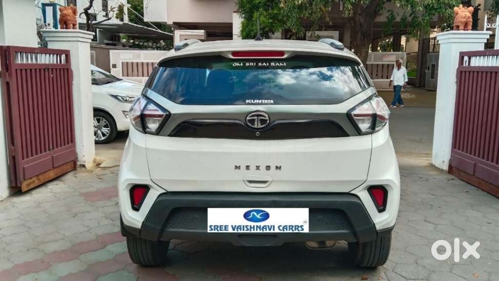 Tata Nexon 1.2 Revotron Xm (s), 2020, Petrol
