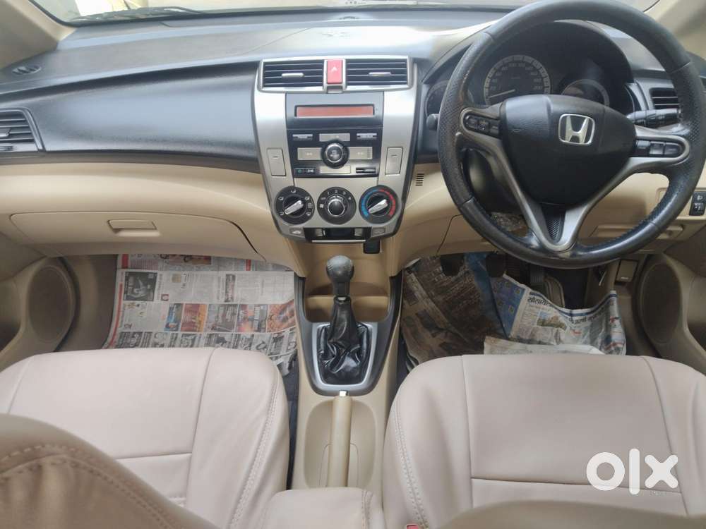 Honda City V Mt Sunroof, 2012, Petrol