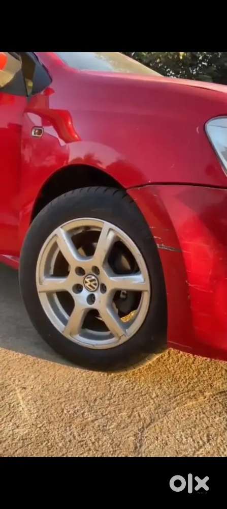 Volkswagen Polo Diesel Manual 2011