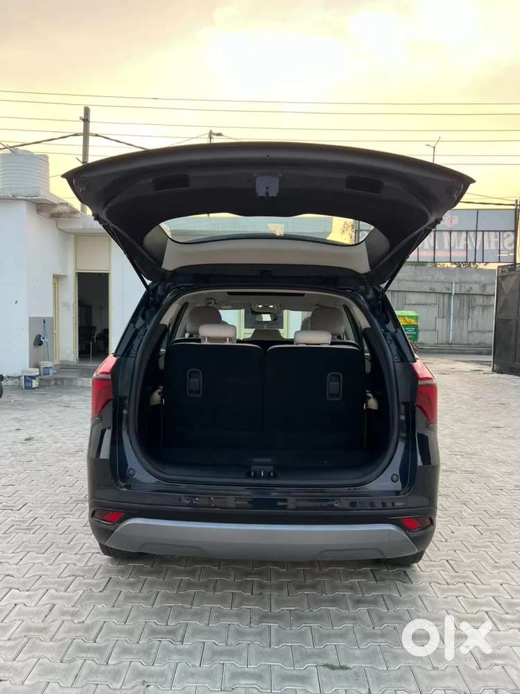 Mahindra Xuv700 2.0 Ax 7 Petrol At Luxury Pack Str, 2022, Petrol