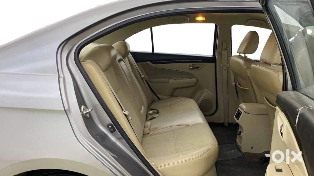Maruti Suzuki Ciaz 2014-2017 At Zxi, 2016, Petrol