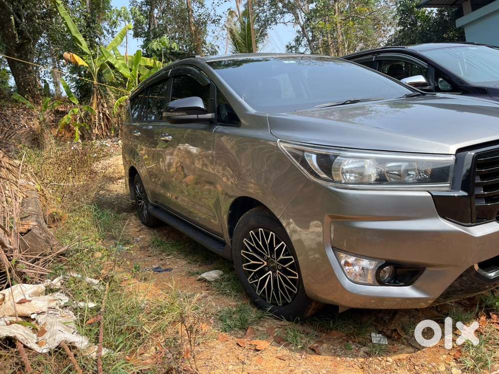 Toyota Innova Crysta 2020 Diesel 76686 Km Driven