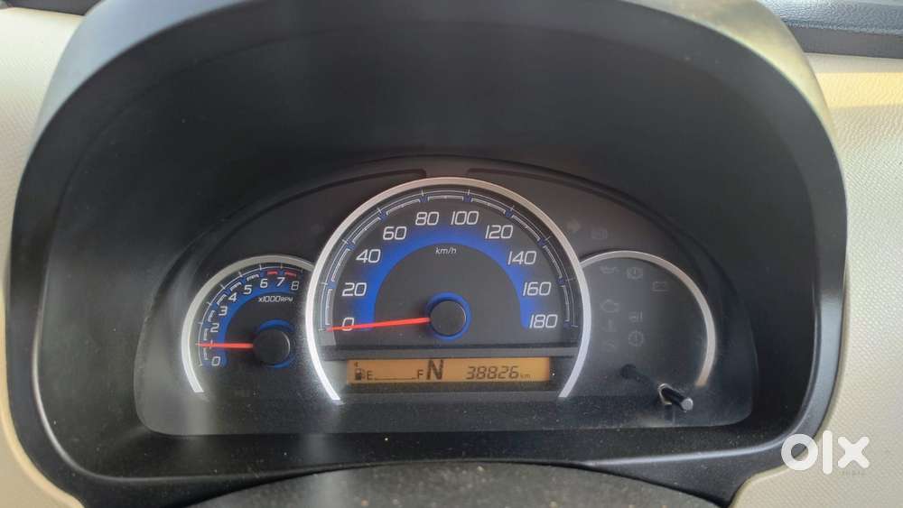 Maruti Suzuki Wagon R 1.0 Vxi Ags, 2018, Petrol