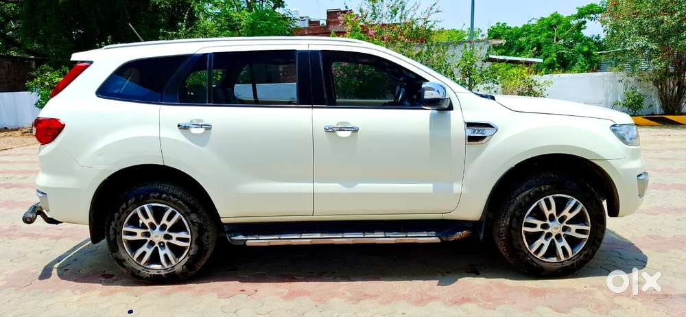 Ford Endeavour Titanium 2.2 4x2, 2018, Diesel