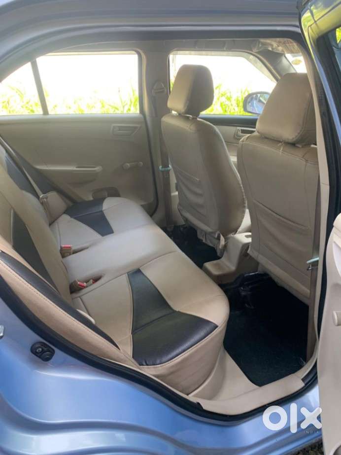 Maruti Suzuki Swift Dzire Lxi Optional-o, 2015, Petrol