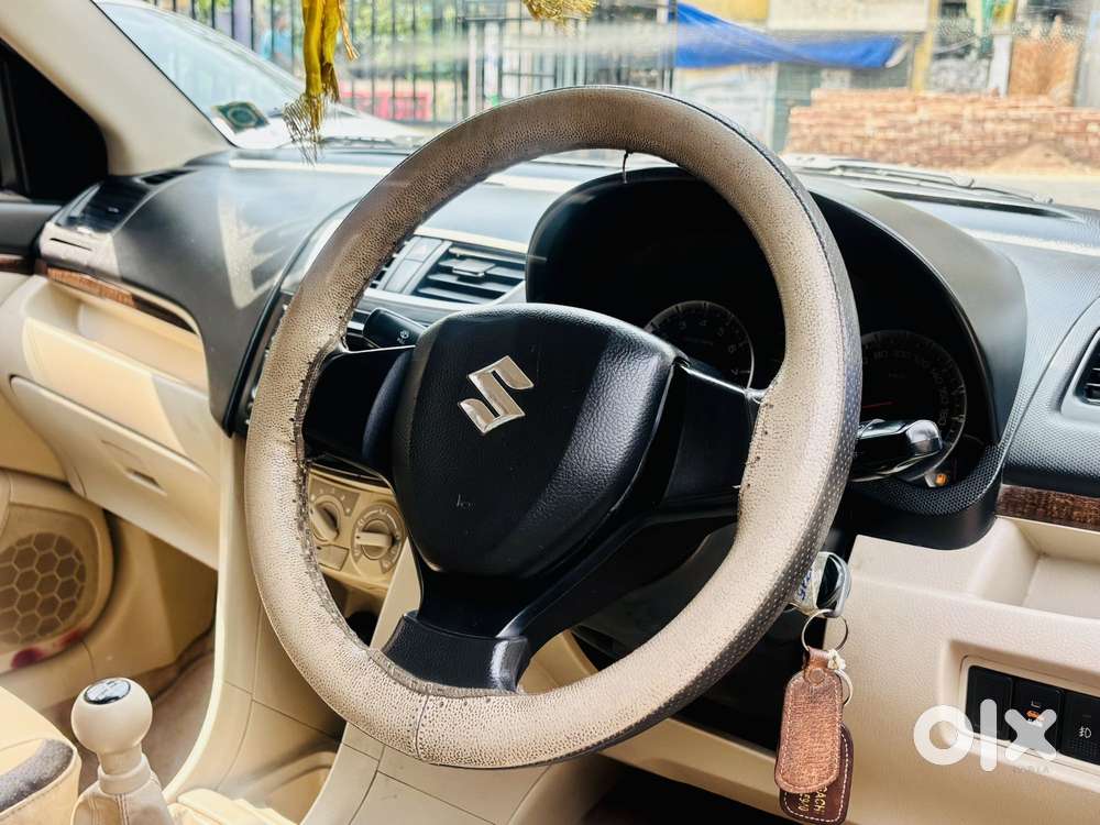 Maruti Suzuki Swift Dzire Vxi Optional, 2015, Petrol