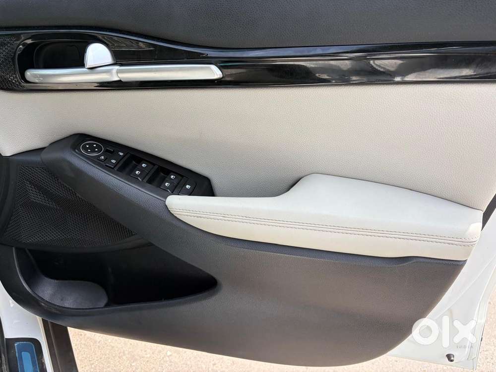 Kia Seltos Htx Ivt G, 2023, Petrol