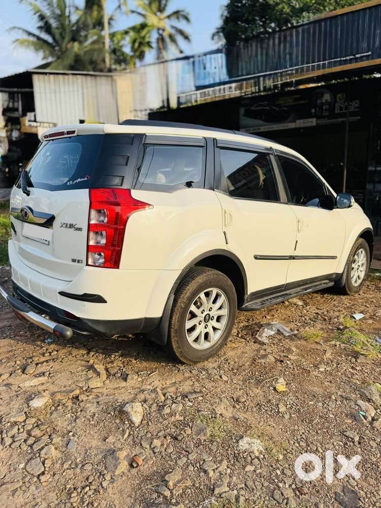 Mahindra Xuv500 2.2 W10, 2015, Diesel