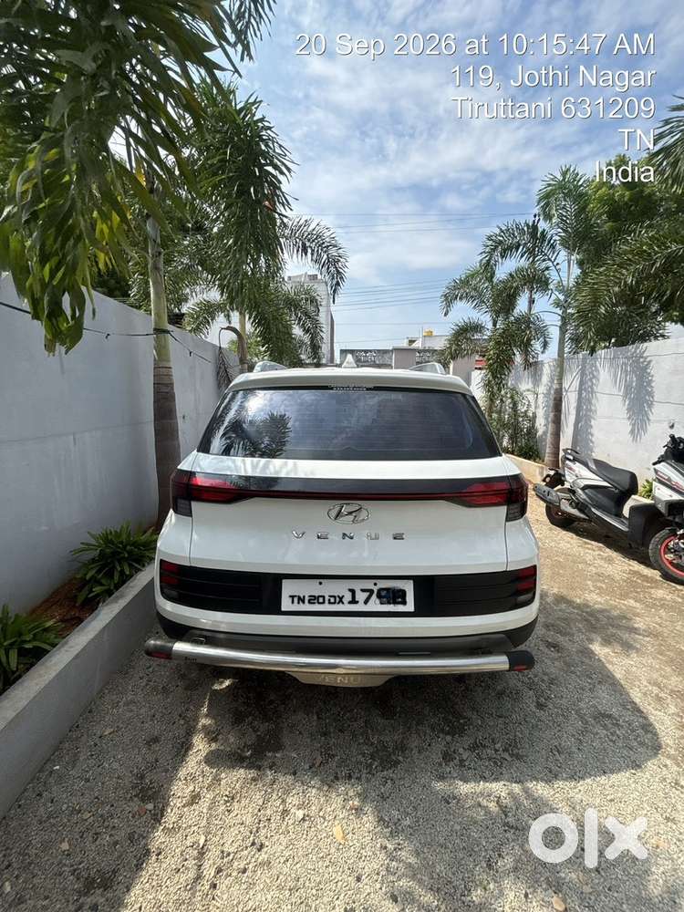 Hyundai Venue Petrol 2022