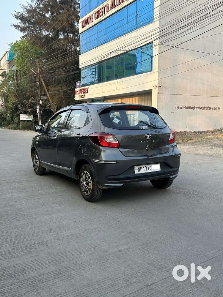 Tata Tiago 1.2 Revotron Xe Cng, 2026, Cng & Hybrids