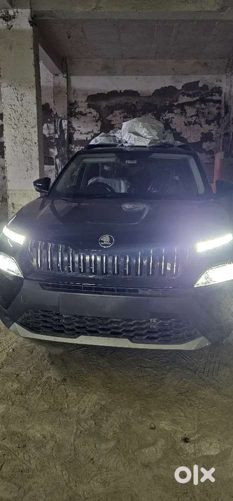 Skoda Kylaq Signature 2026  8.50 Lakhs