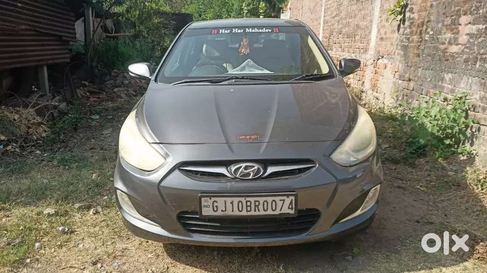Hyundai Verna Sx Crdi 1.6 2011