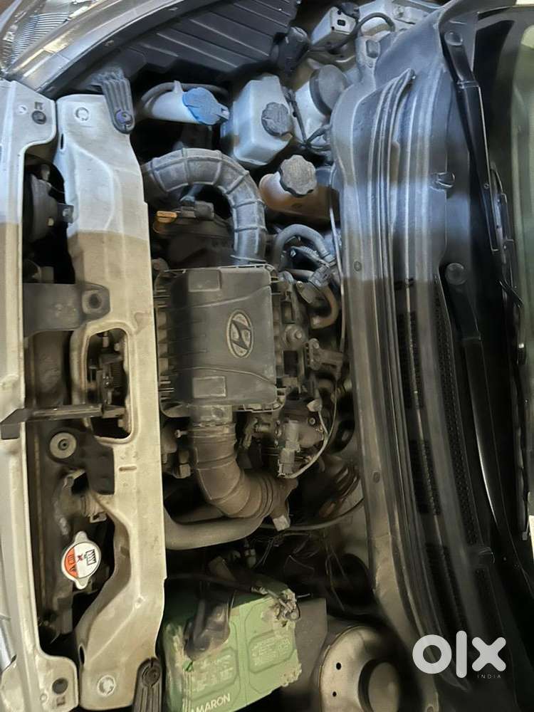 Hyundai Petrol Manual 2015 Year