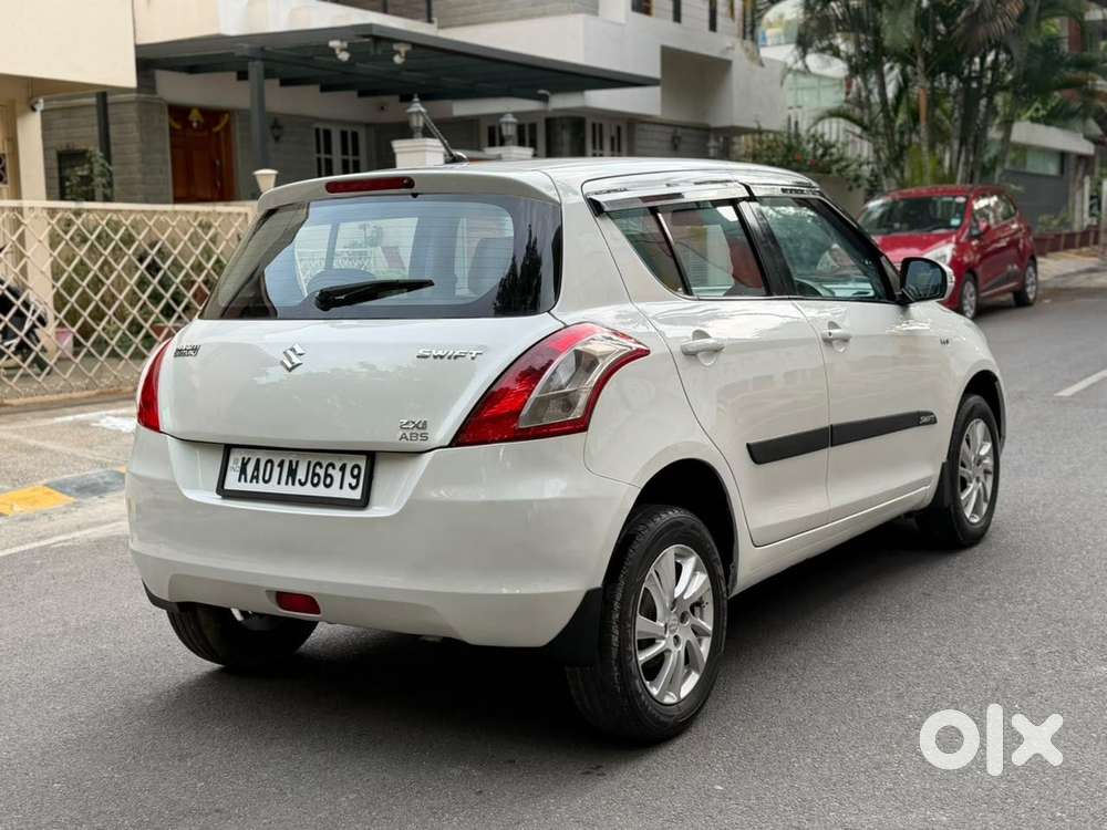 Maruti Suzuki Swift Zxi Plus, 2012, Petrol